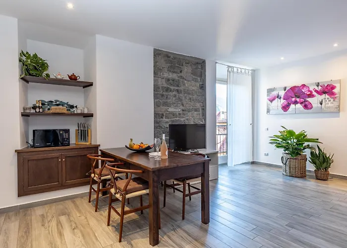 La Corte - Seta Διαμέρισμα Μπελάτζιο